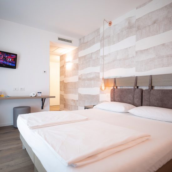 4CD392E7 3847 43EF 800D A336989A54AF -Hotel Global Torbole